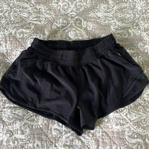 Lululemon hotty hot 2.5”